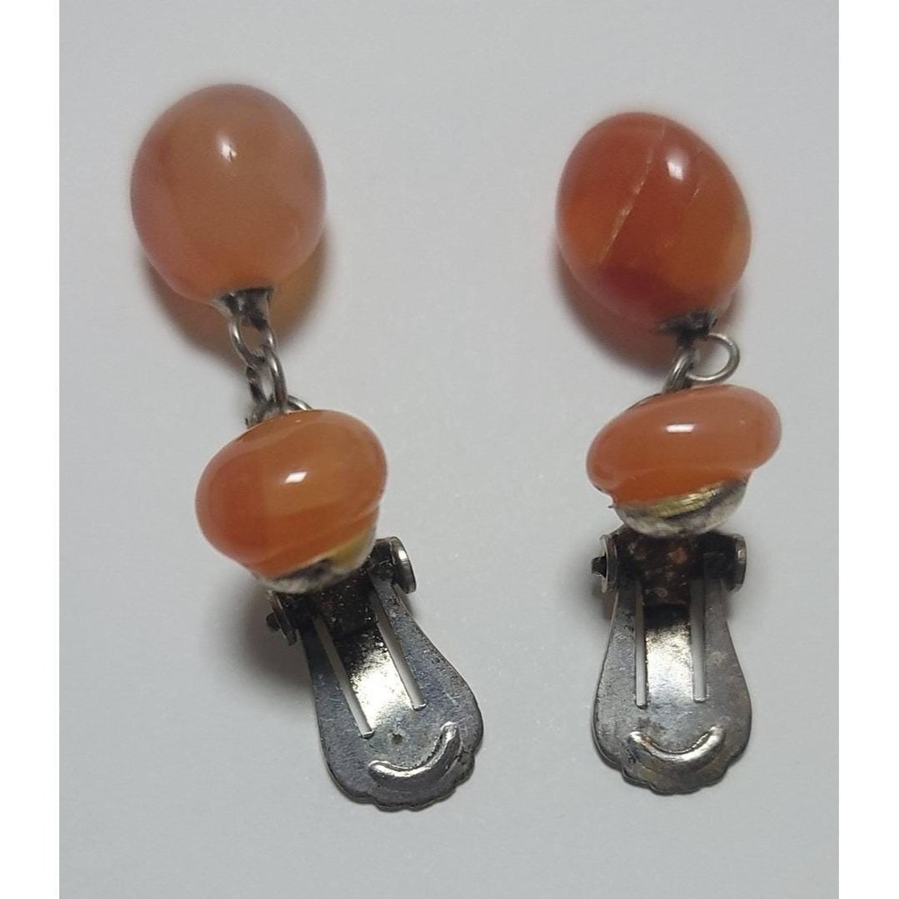 Vintage Silver Tone Carnelian Gemstone Dangle Drop Earrings Womens Clip On Style - Picture 5 of 7